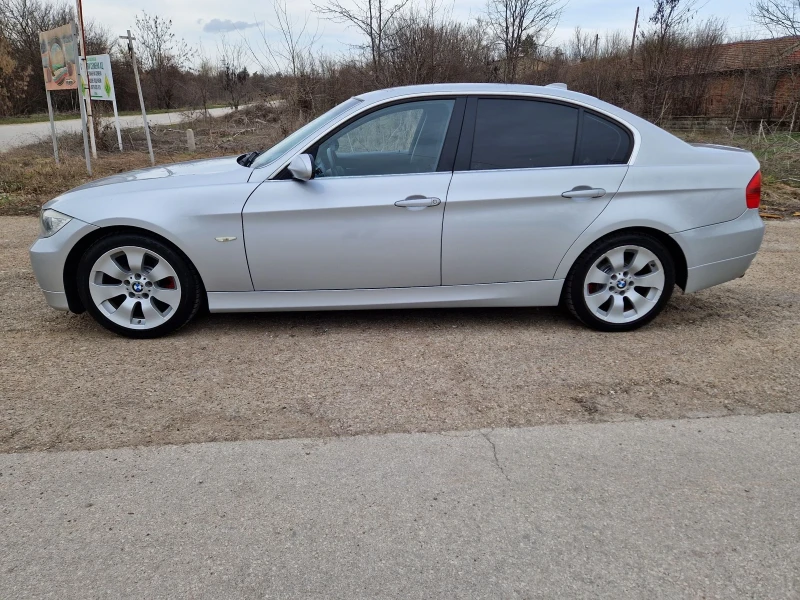 BMW 330 3.0D 231к.с., снимка 13 - Автомобили и джипове - 49468543