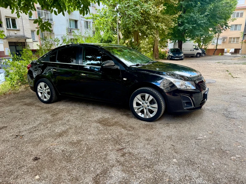 Chevrolet Cruze Avtomat Navi Keyless Camera, снимка 2 - Автомобили и джипове - 51568718