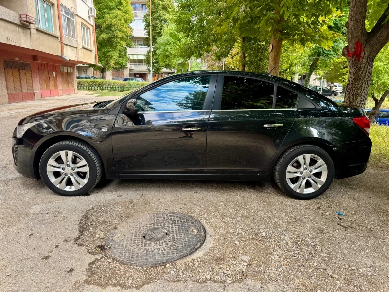 Chevrolet Cruze Avtomat Navi Keyless Camera, снимка 8 - Автомобили и джипове - 51568718