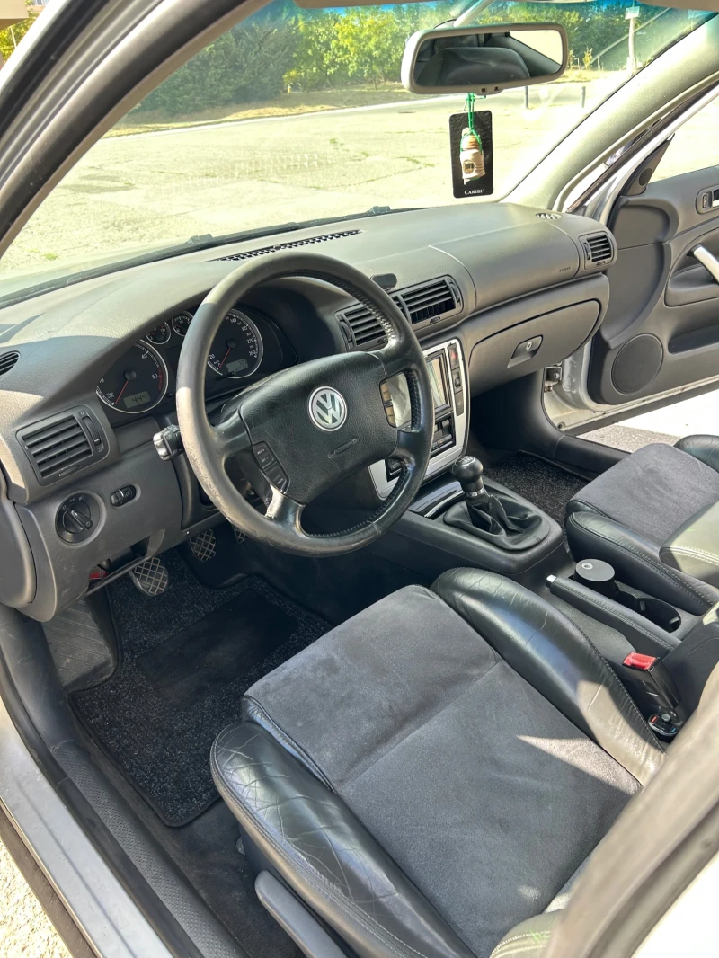 VW Passat, снимка 7 - Автомобили и джипове - 52558106