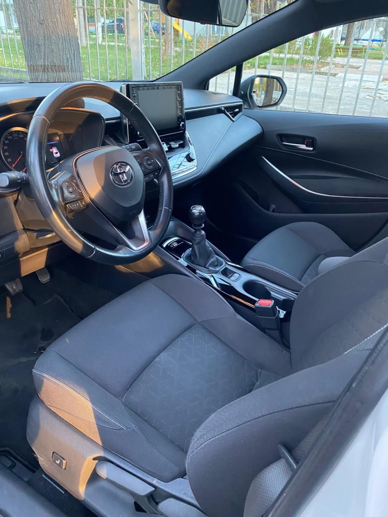 Toyota Corolla, снимка 2 - Автомобили и джипове - 52702498