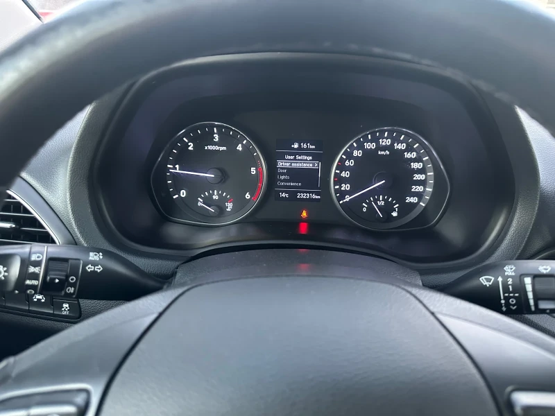 Hyundai I30 1.6 crdi, снимка 11 - Автомобили и джипове - 52495170