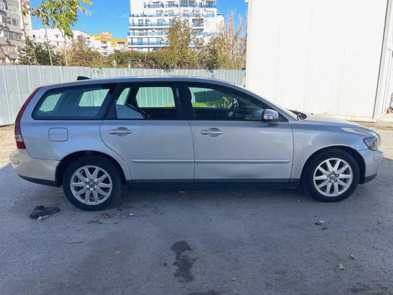 Volvo V50, снимка 4 - Автомобили и джипове - 52586163