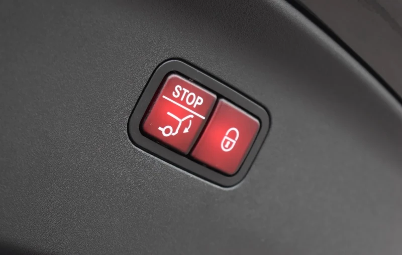 Mercedes-Benz AMG GT 53 4-door 4matic+ , снимка 17 - Автомобили и джипове - 52747488