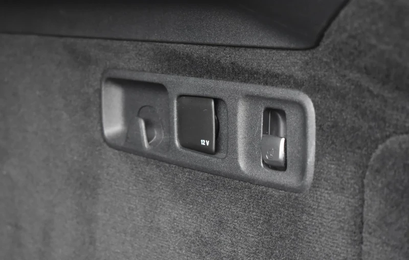 Mercedes-Benz AMG GT 53 4-door 4matic+ , снимка 16 - Автомобили и джипове - 52747488