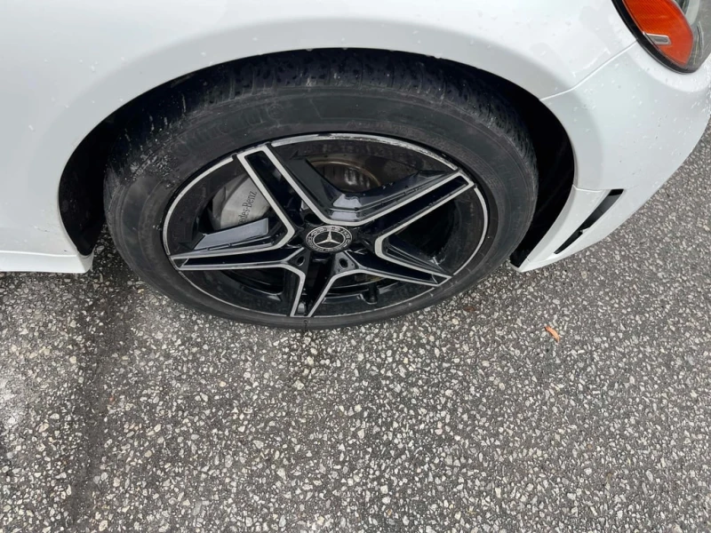 Mercedes-Benz C 300 * CARFAX * ЦЕНА ДО БГ, снимка 9 - Автомобили и джипове - 52867581