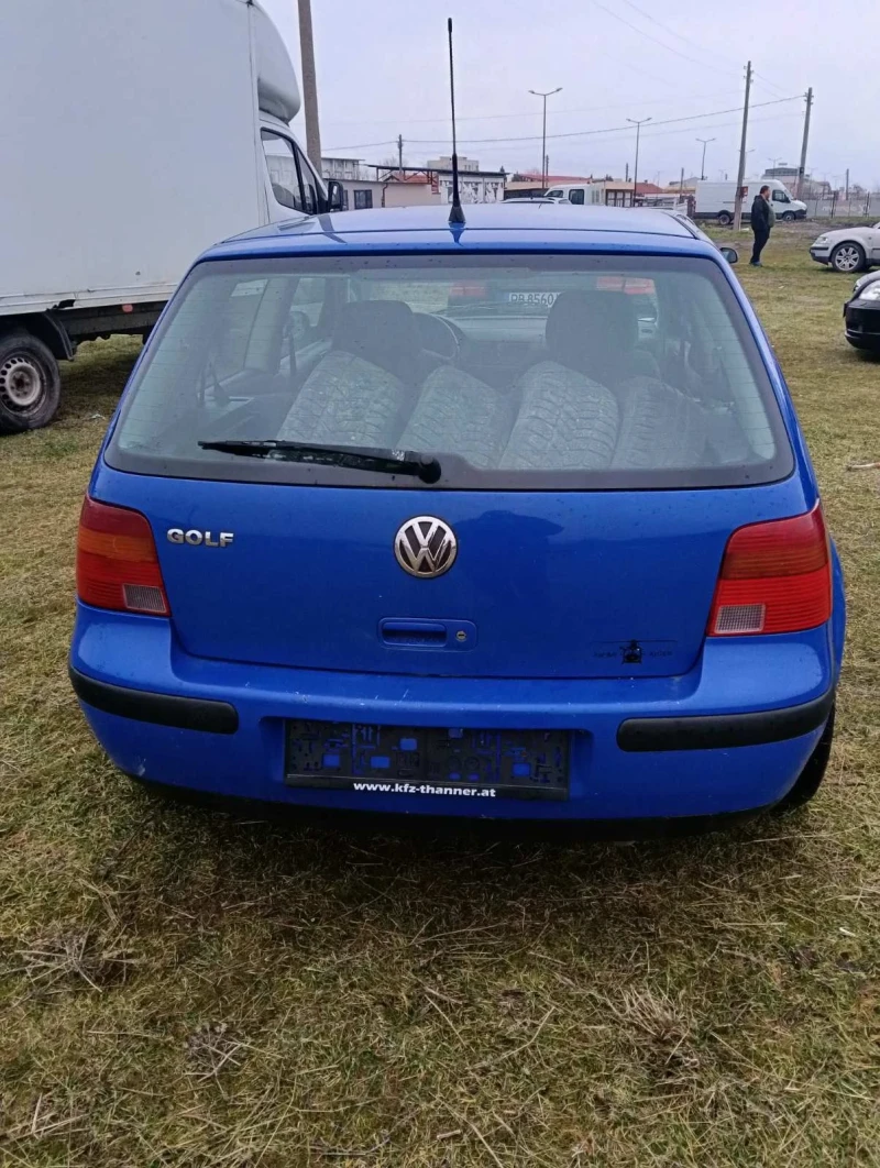VW Golf 1.9, снимка 3 - Автомобили и джипове - 53295599