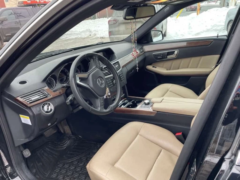 Mercedes-Benz E 350 * 4dr Sdn E350 BlueTEC RWD * CARFAX * ЦЕНА ДО БГ, снимка 2 - Автомобили и джипове - 53529300