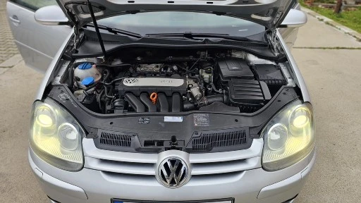 VW Golf, снимка 8 - Автомобили и джипове - 52899997