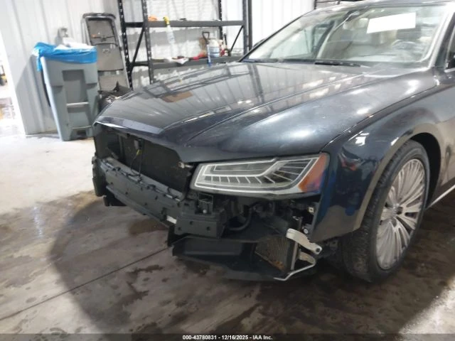 Audi A8 L 3.0T 83000км, снимка 13 - Автомобили и джипове - 53927618