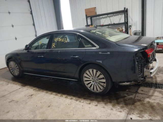 Audi A8 L 3.0T 83000км, снимка 11 - Автомобили и джипове - 53927618
