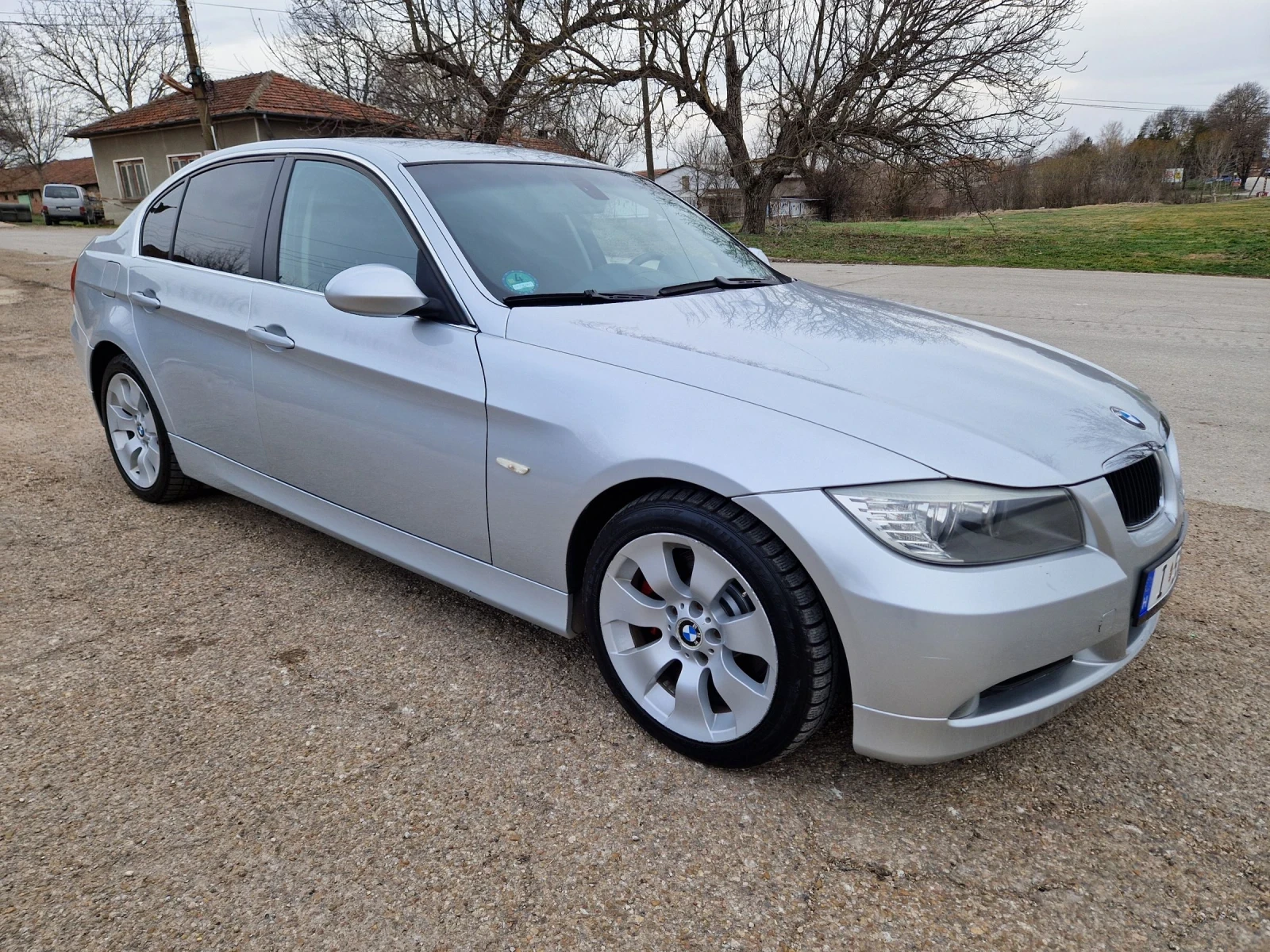 BMW 330 3.0D 231к.с. - изображение 6