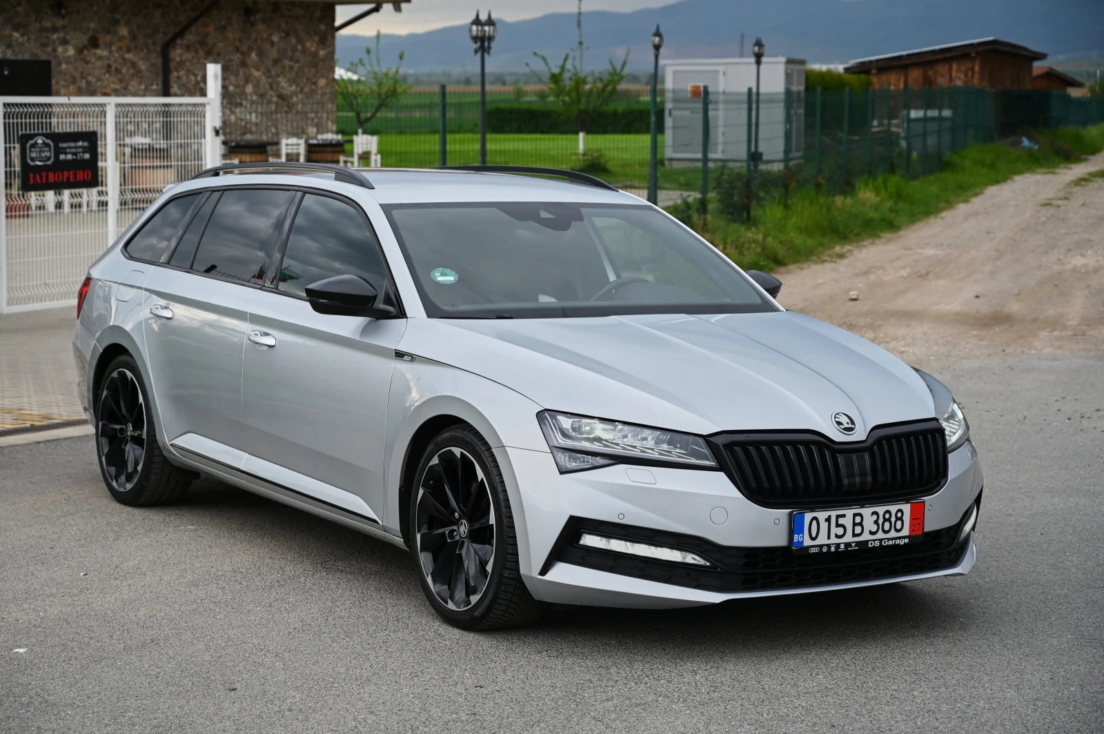 Skoda Superb 2.0TDI* SPORTLINE* DIGITAL* КАМЕРА* ACC*  - изображение 2