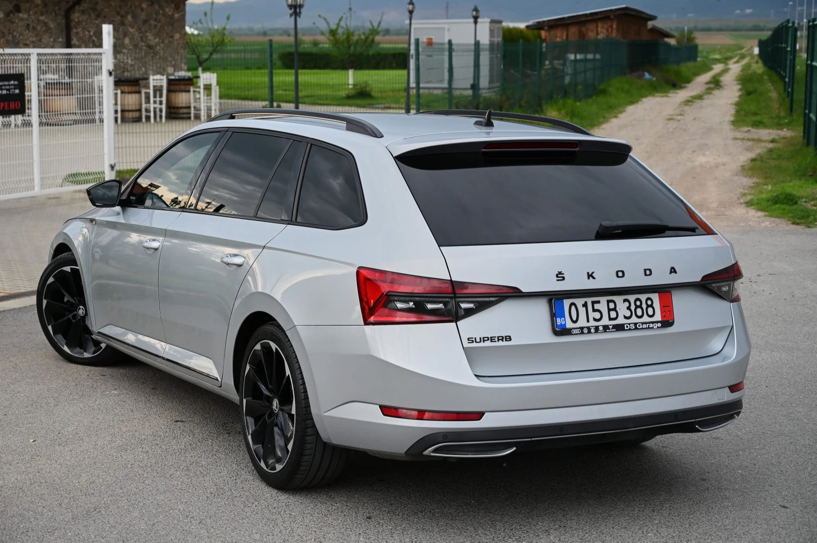 Skoda Superb 2.0TDI* SPORTLINE* DIGITAL* КАМЕРА* ACC*  - изображение 7