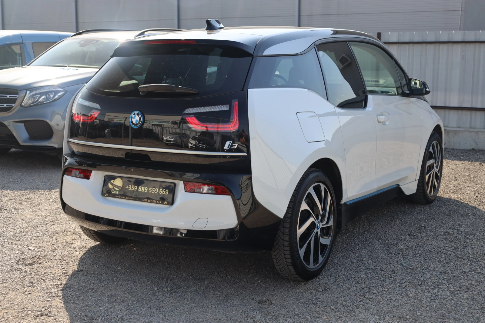 BMW i3 120Ah LED NAVI PRO SitzH KAM Wärmepumpe #iCar - изображение 4