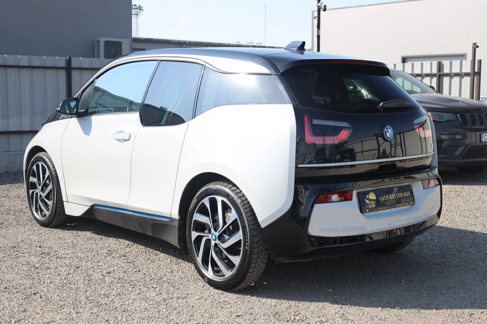 BMW i3 120Ah LED NAVI PRO SitzH KAM Wärmepumpe #iCar - изображение 6