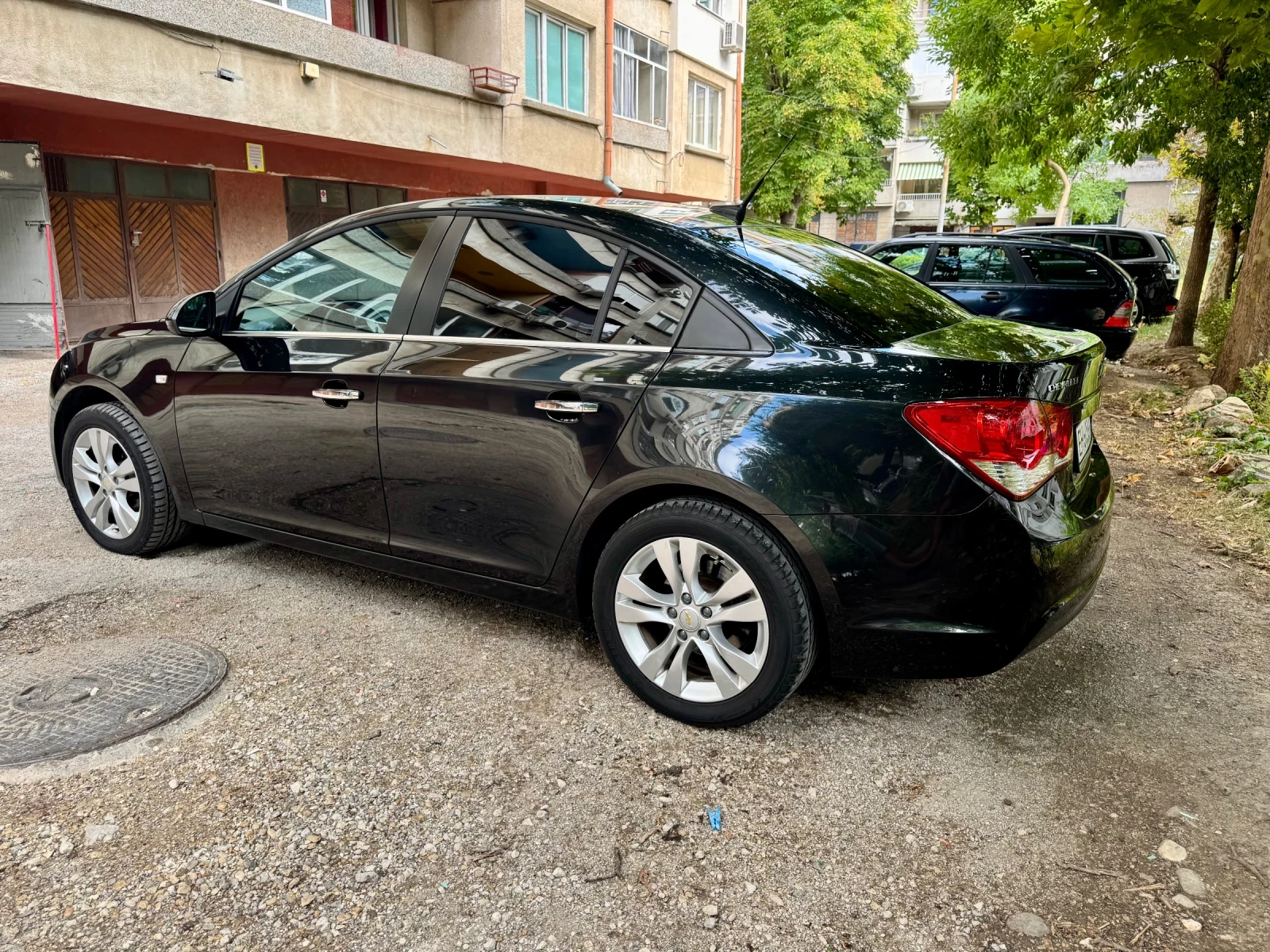 Chevrolet Cruze Avtomat Navi Keyless Camera - изображение 7