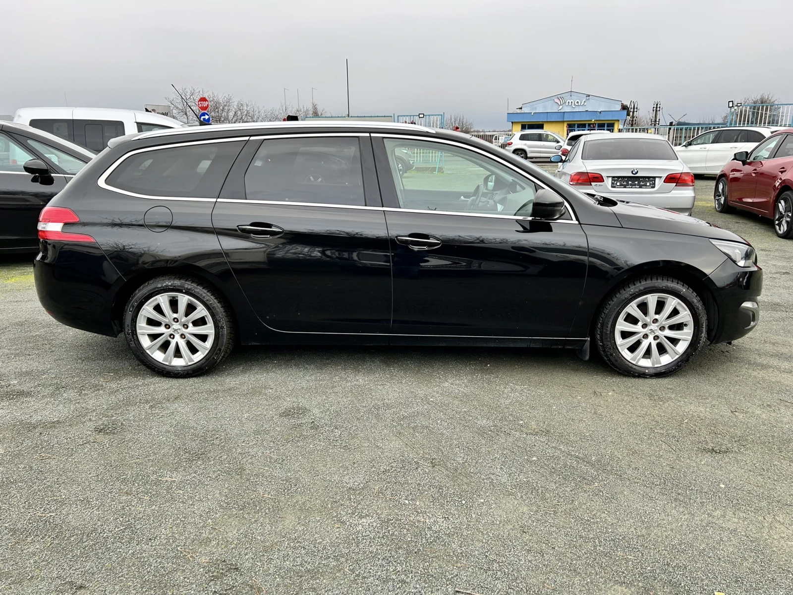 Peugeot 308 1.6BlueHDi* Allure* LED* Camra* Navi* Euro6 - изображение 6