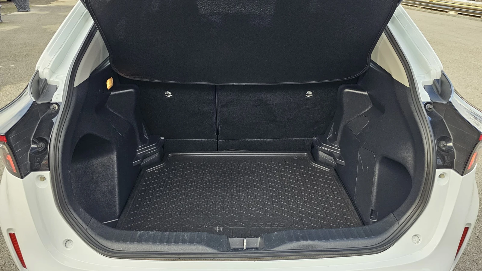 Toyota Yaris Cross 1.5Hybrid IT-���������-�������-��� ����.-������ | Mobile.bg � ����������� 15