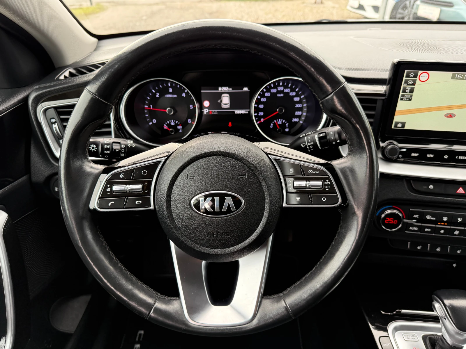 Kia Ceed 1.6 d | Mobile.bg � ����������� 12