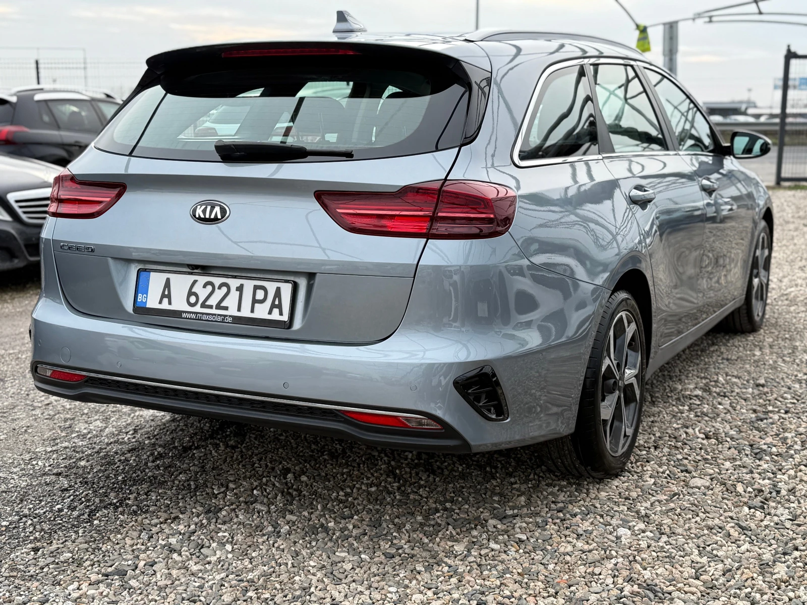 Kia Ceed 1.6 d - изображение 5