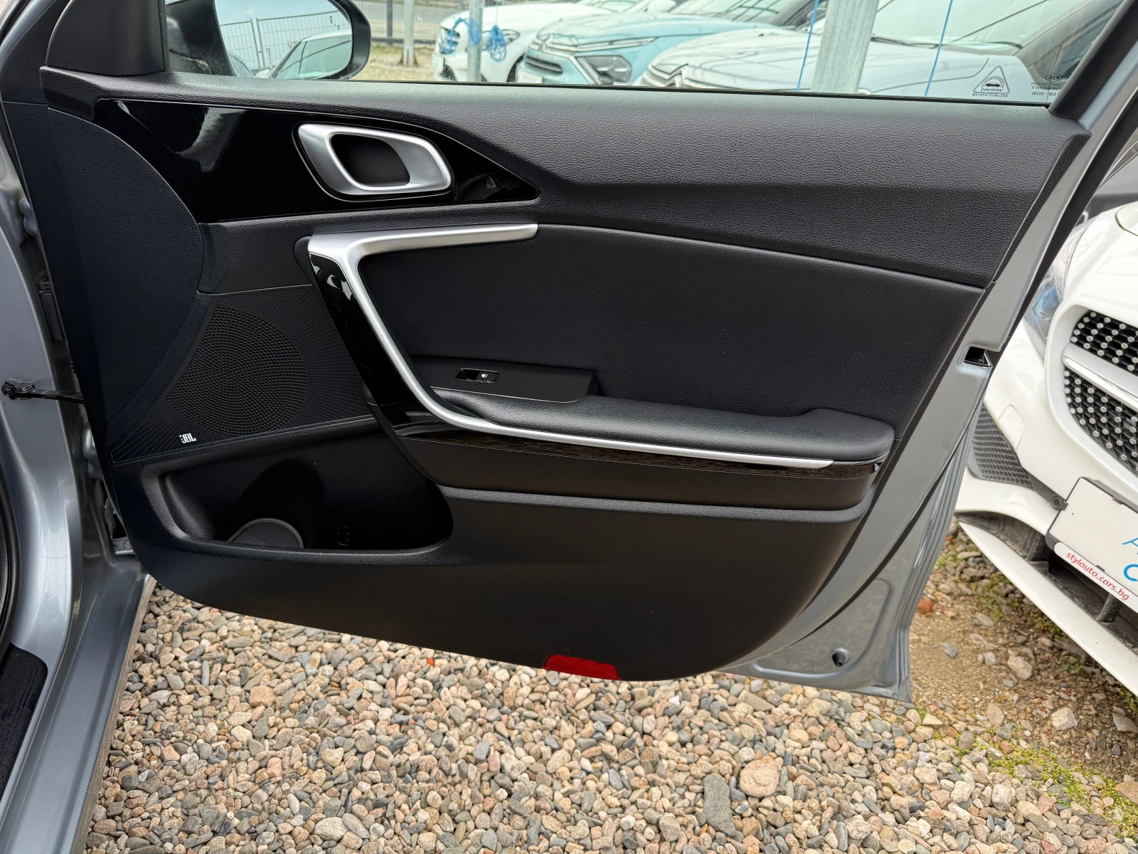 Kia Ceed 1.6 d | Mobile.bg � ����������� 15