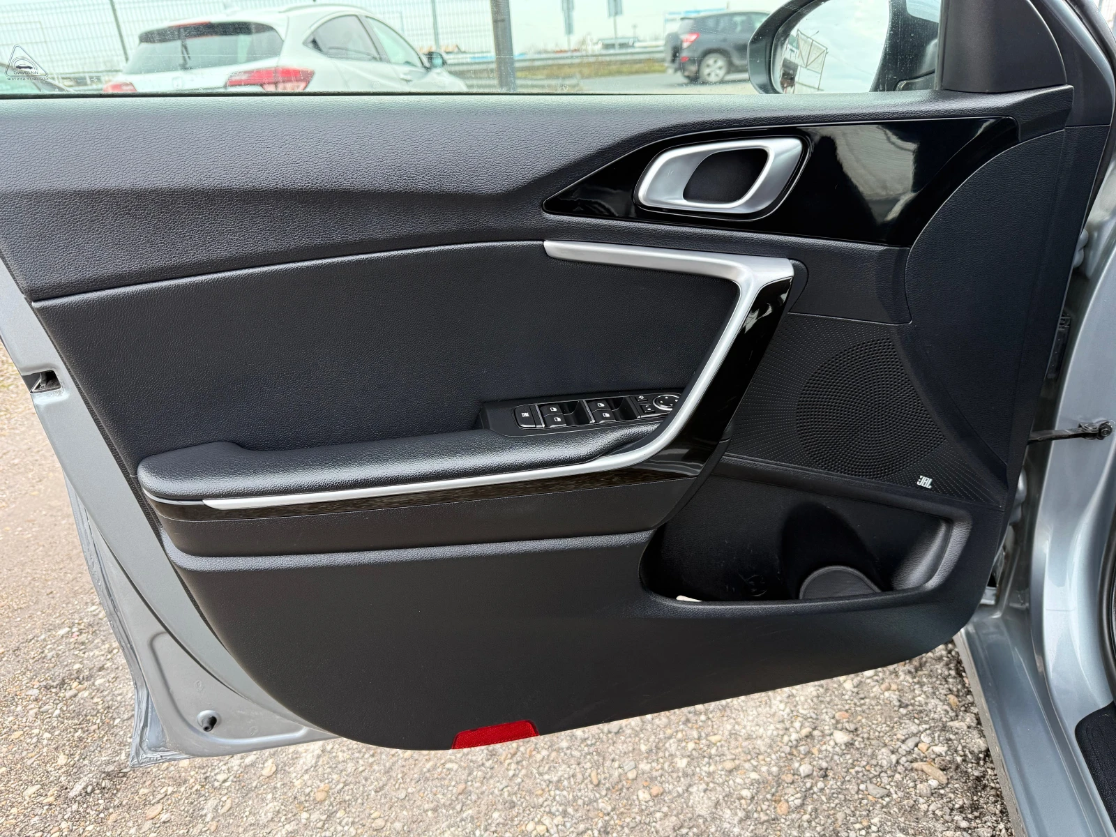 Kia Ceed 1.6 d - изображение 6