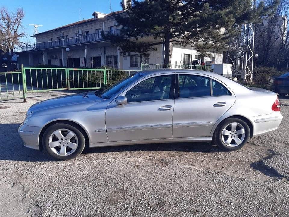Mercedes-Benz E 270 | Mobile.bg � ����������� 12