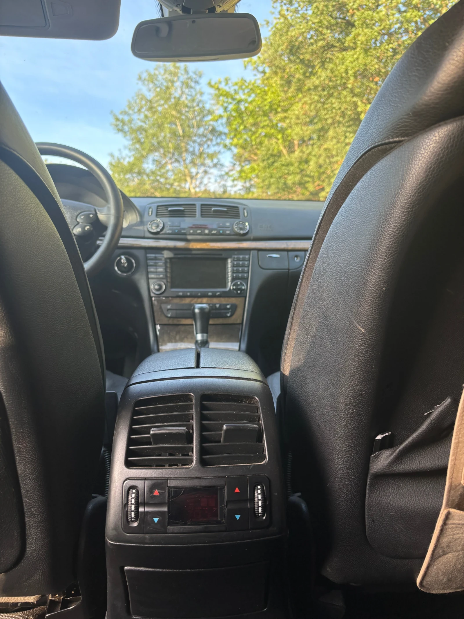 Mercedes-Benz E 320 4 matic, снимка 8 - Автомобили и джипове - 53754015