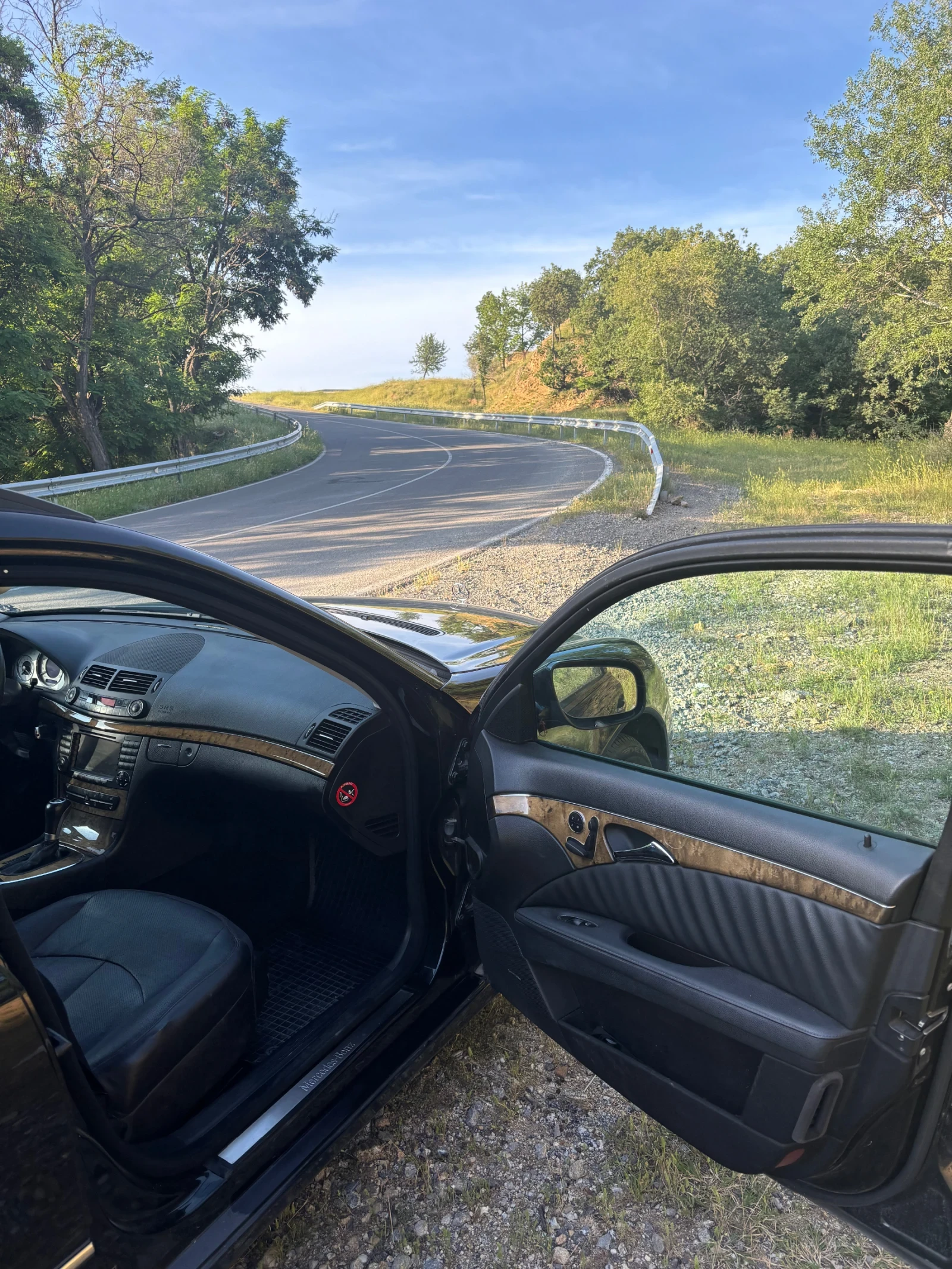 Mercedes-Benz E 320 4 matic, снимка 7 - Автомобили и джипове - 53754015