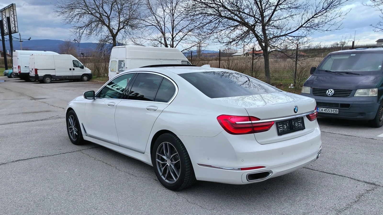 BMW 730 Xd G11, снимка 4 - Автомобили и джипове - 53877805