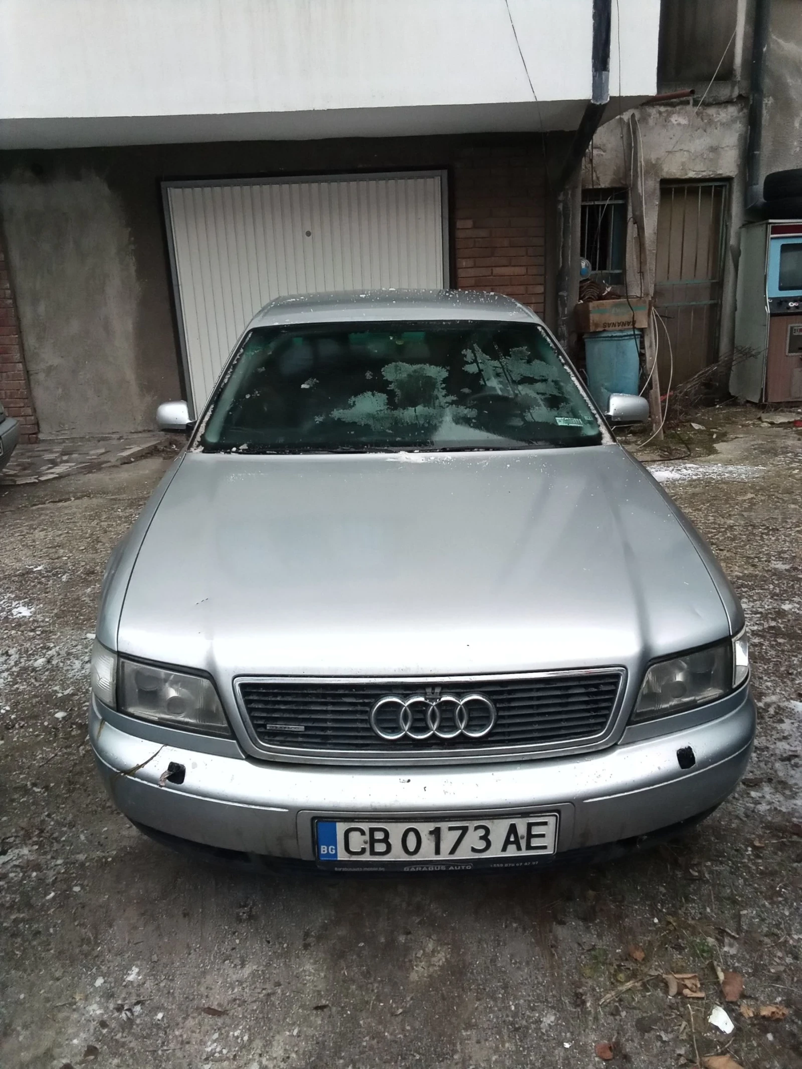 Audi A8 2.8 quatro