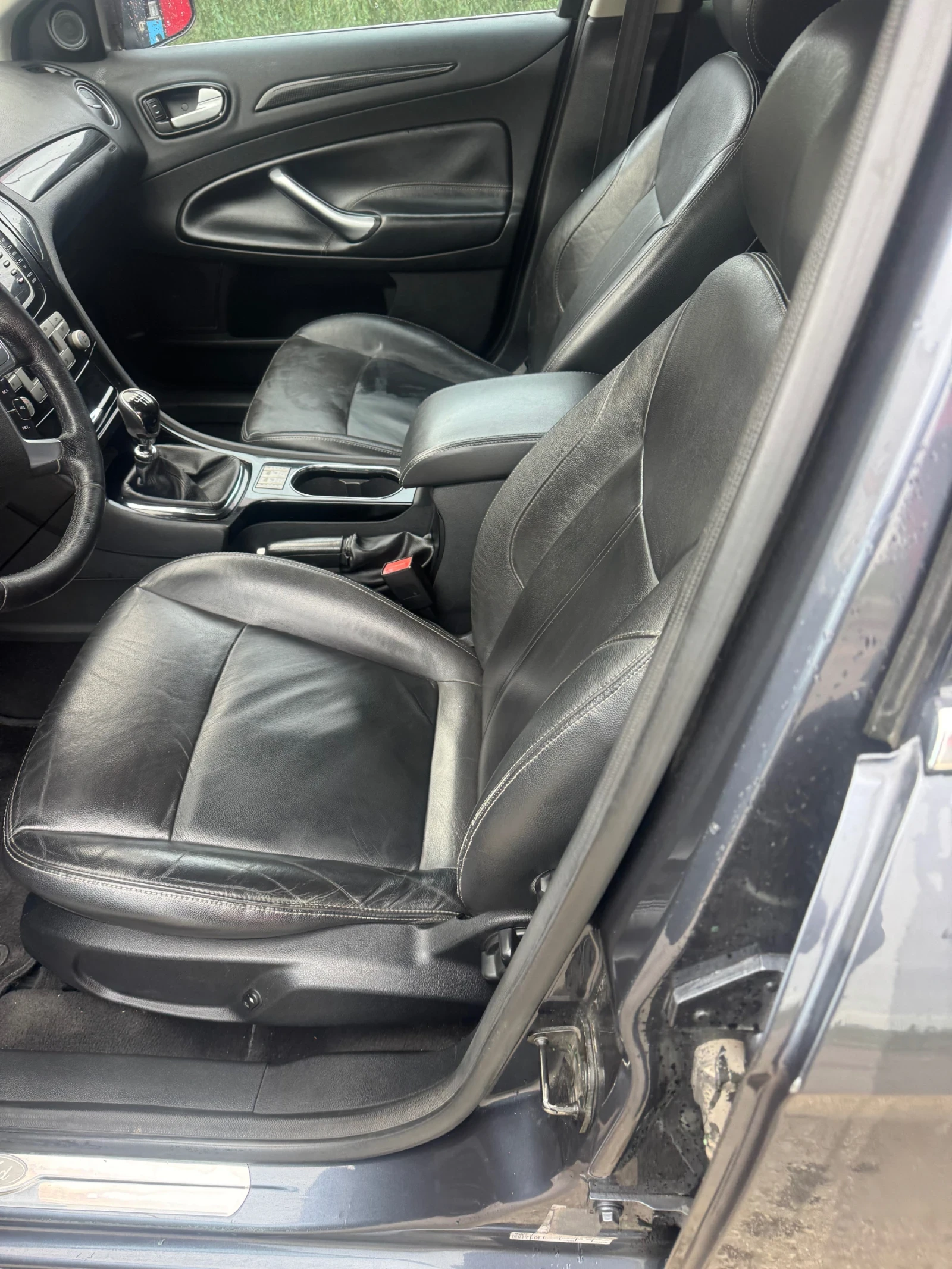Ford Mondeo 2.0 D кожен салон, снимка 4 - Автомобили и джипове - 54582564