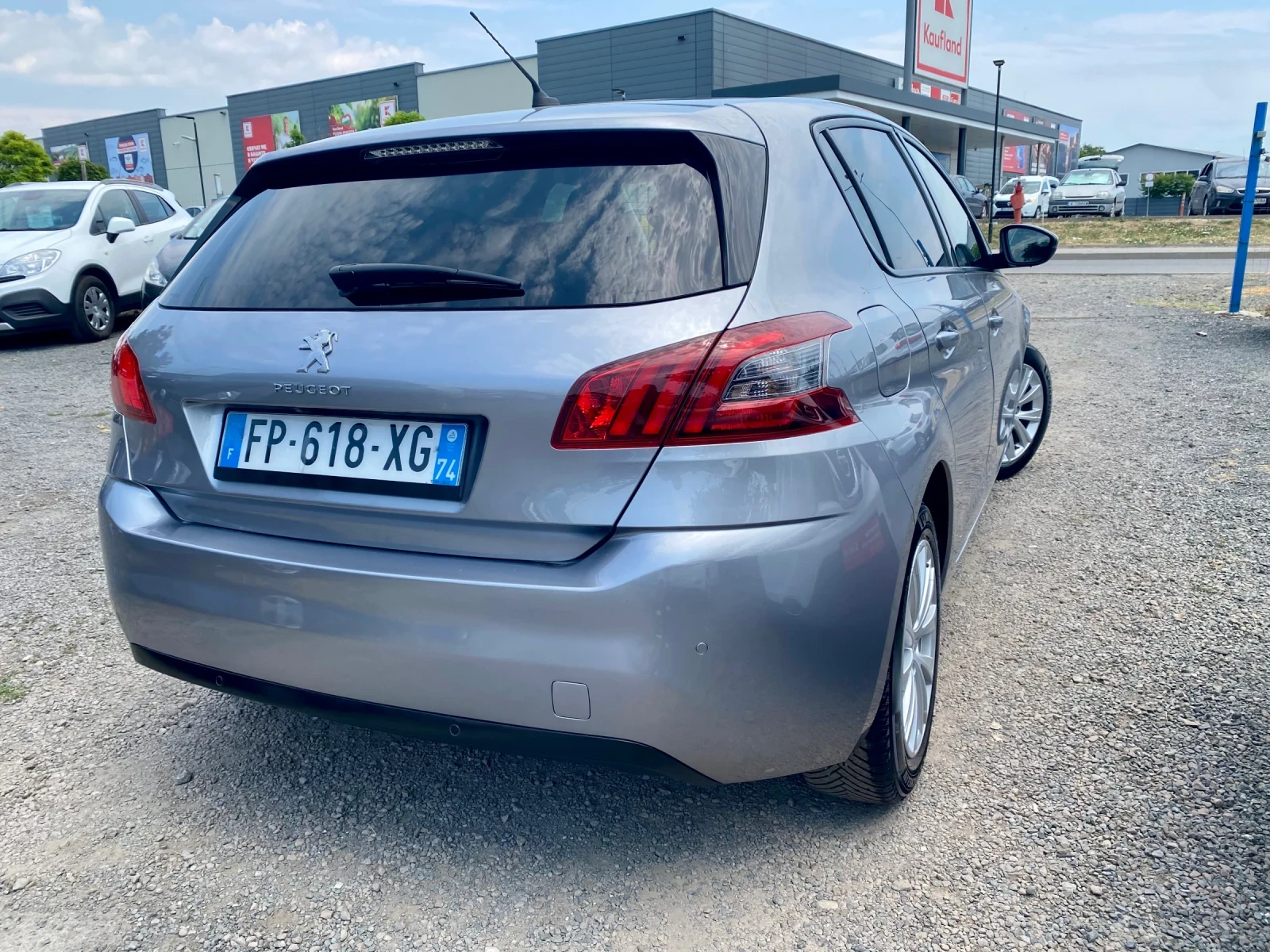 Peugeot 308, снимка 6 - Автомобили и джипове - 55137760