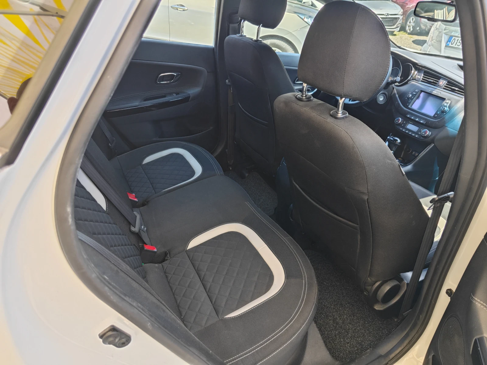 Kia Ceed GT-Line , снимка 9 - Автомобили и джипове - 55230543