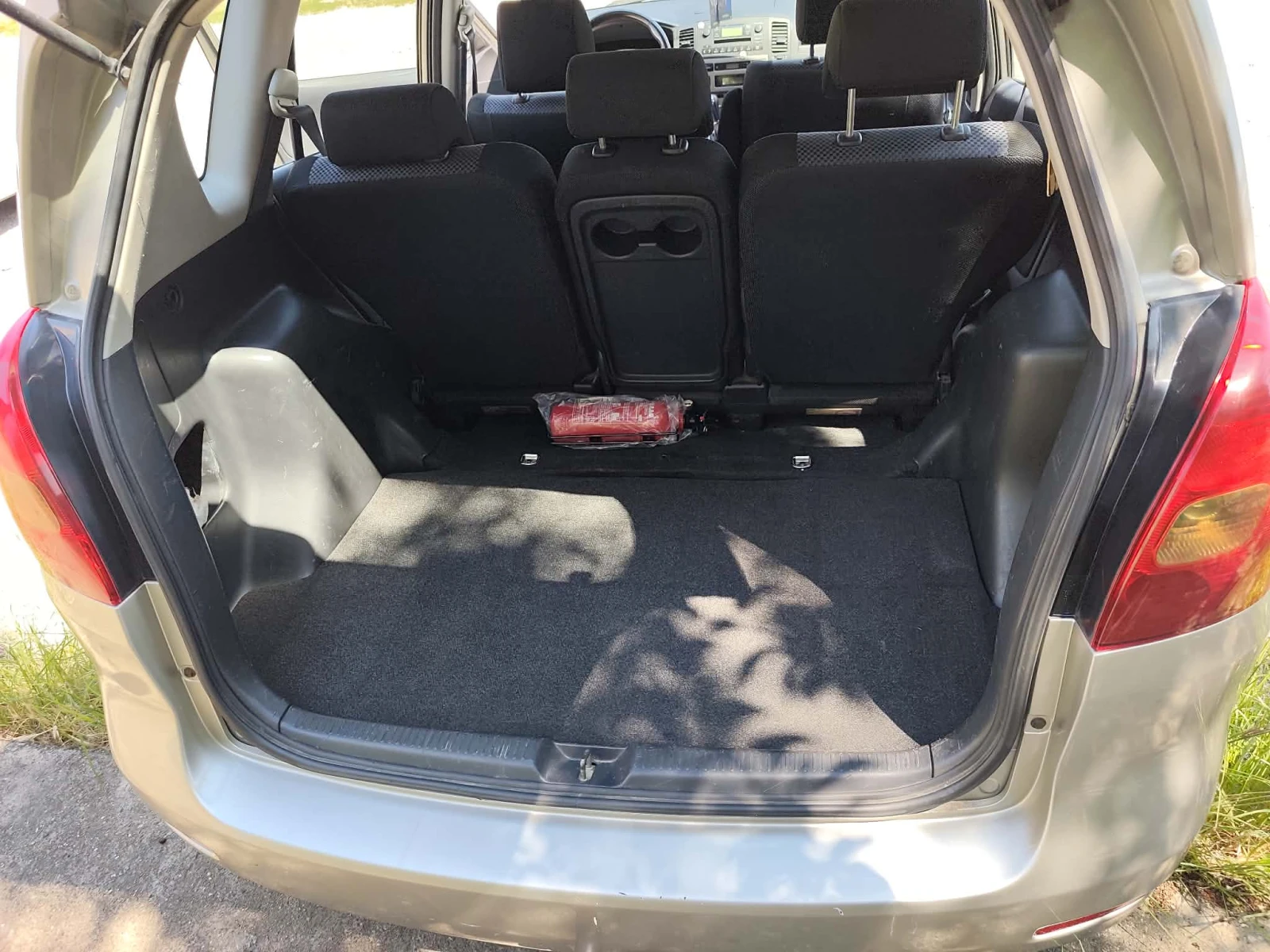 Toyota Corolla verso, снимка 3 - Автомобили и джипове - 55416799