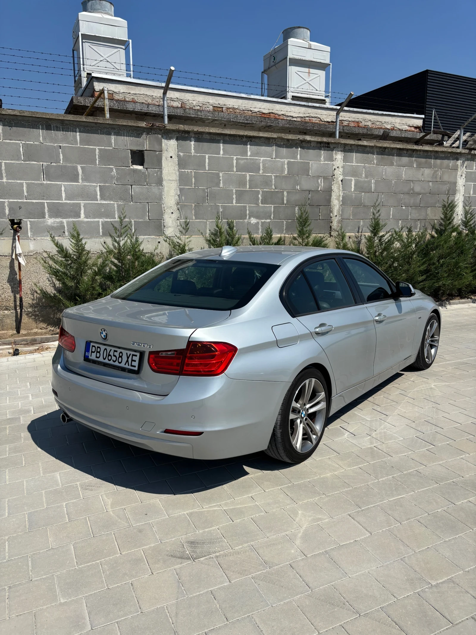 BMW 320 F30 2.0d 163hp 8ZF, снимка 5 - Автомобили и джипове - 55707783
