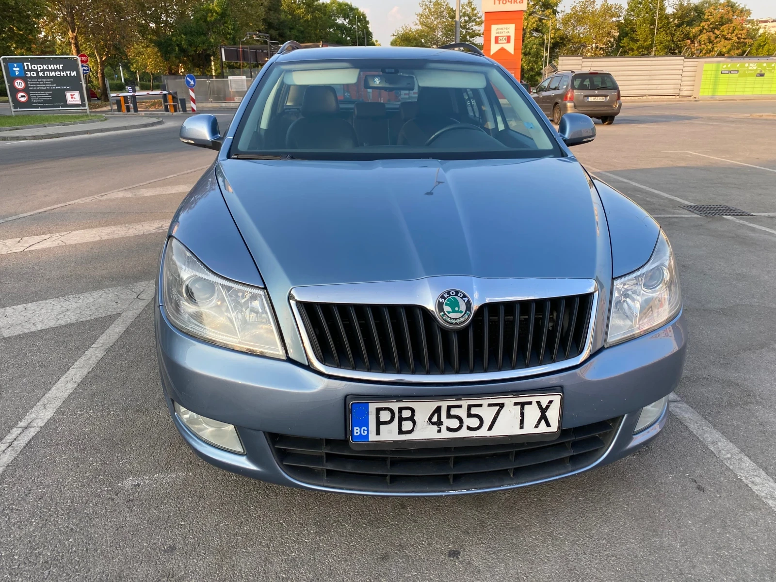 Skoda Octavia 1.6 TDI High Line , снимка 2 - Автомобили и джипове - 55854432