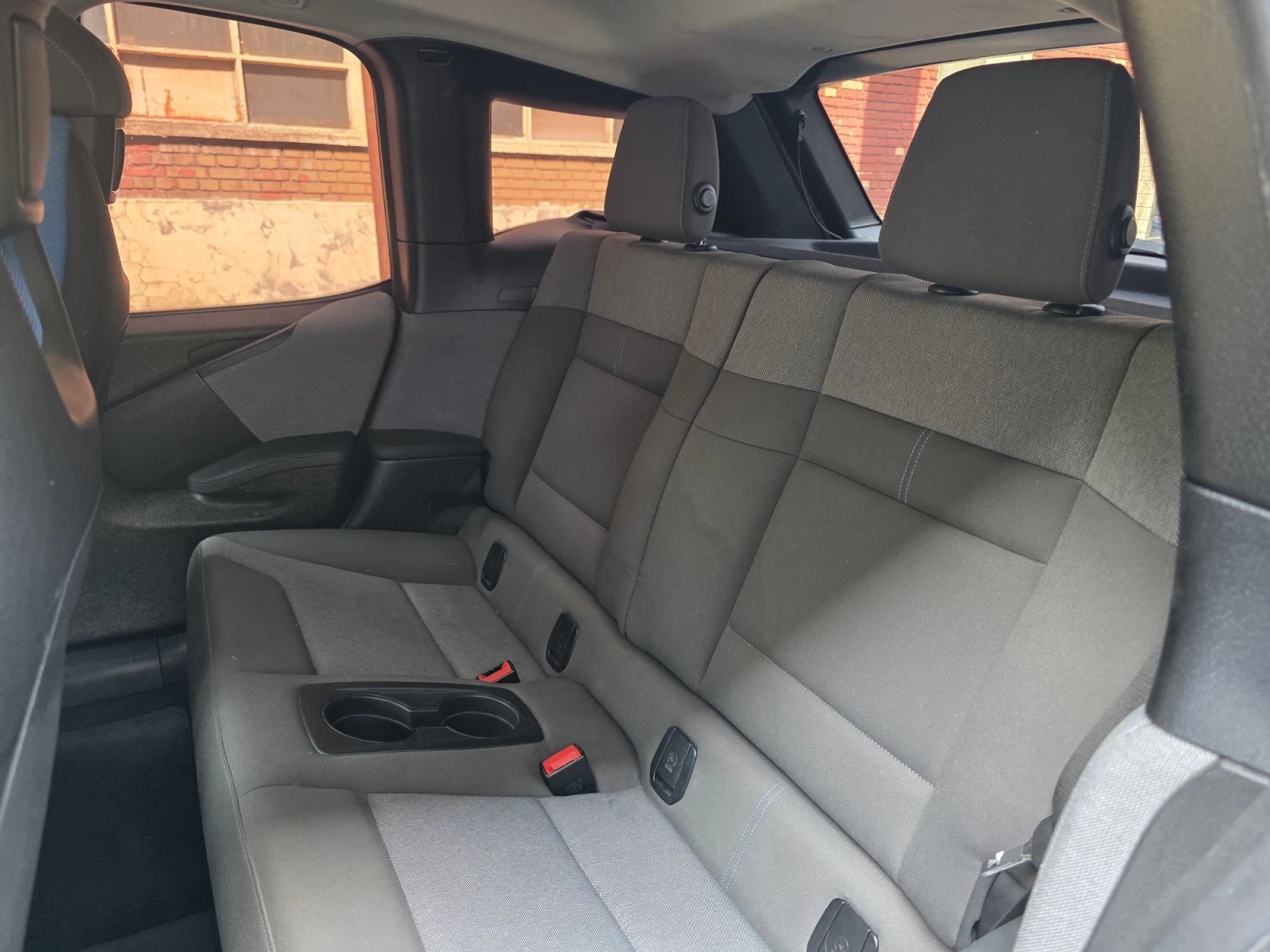 BMW i3 120ah, 42kw, LED, ЩВЕЙЦАРИЯ, Панорама, снимка 12 - Автомобили и джипове - 55962805