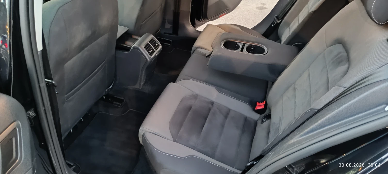 VW Golf 2.0TDI, снимка 15 - Автомобили и джипове - 56270698