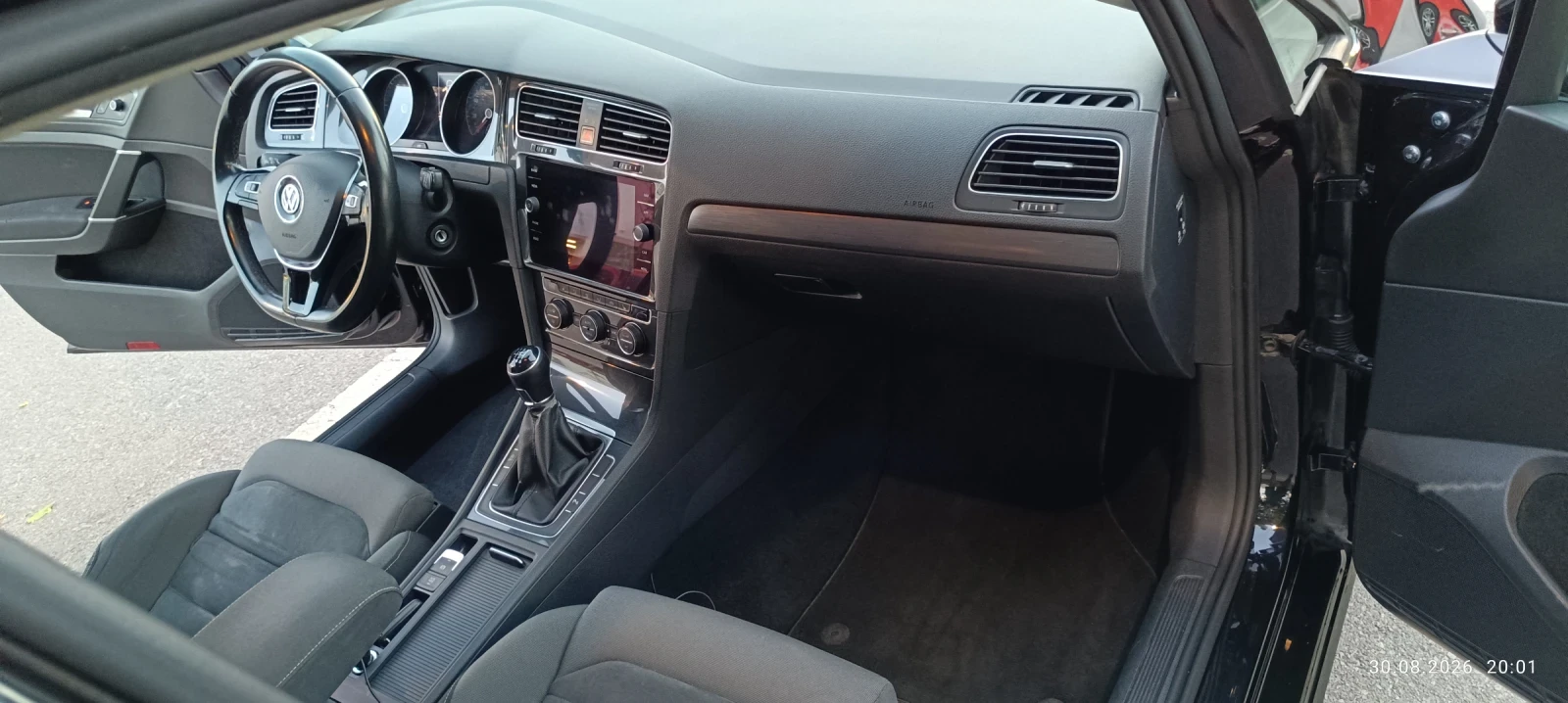 VW Golf 2.0TDI, снимка 11 - Автомобили и джипове - 56270698