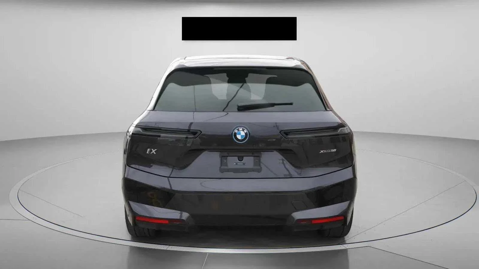 BMW iX xDrive50 / Carfax / Автокредит / ПРОГНОЗНА ЦЕНА до, снимка 4 - Автомобили и джипове - 56119980
