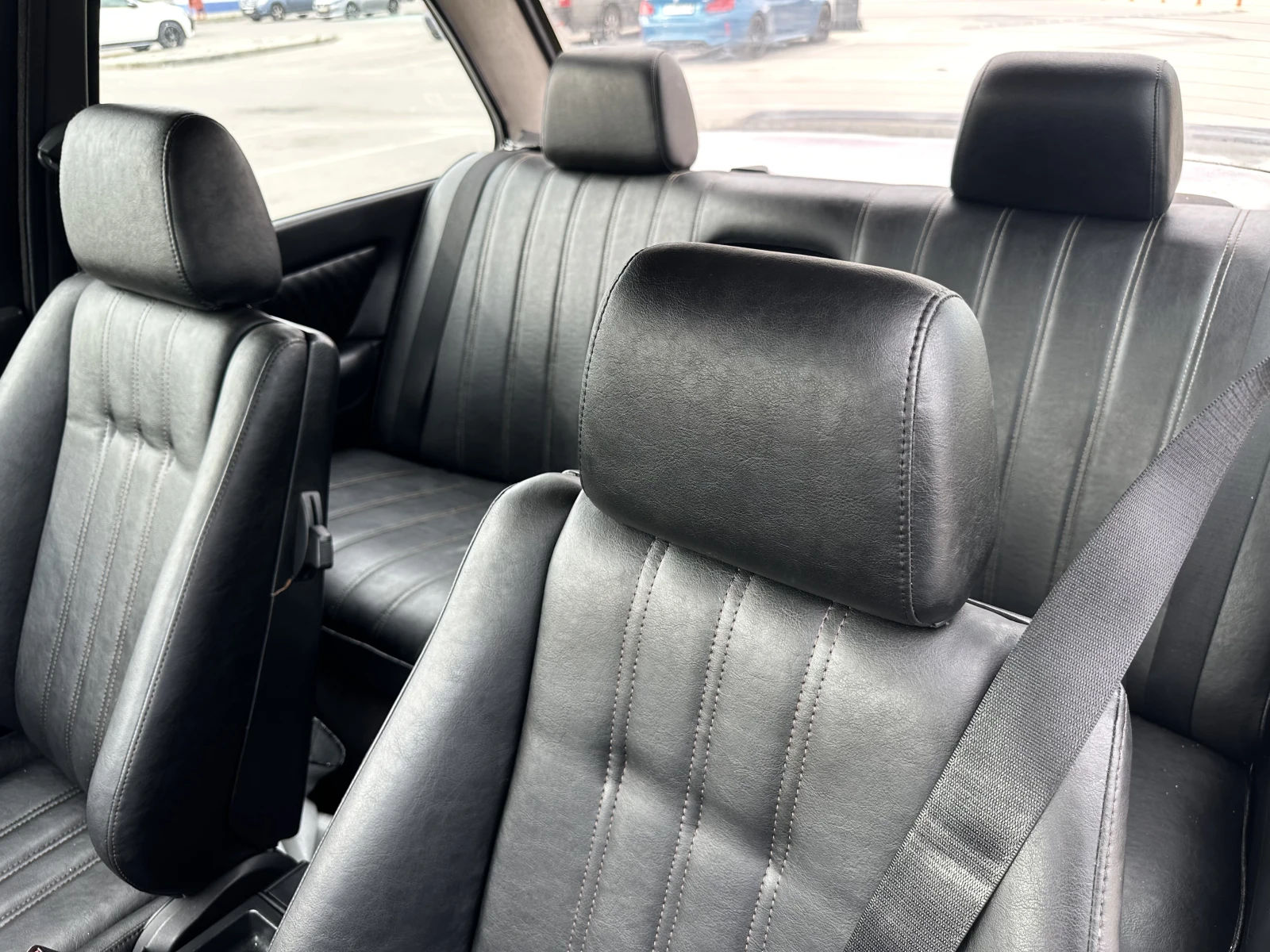 BMW 325 ix e30, снимка 4 - Автомобили и джипове - 56232583