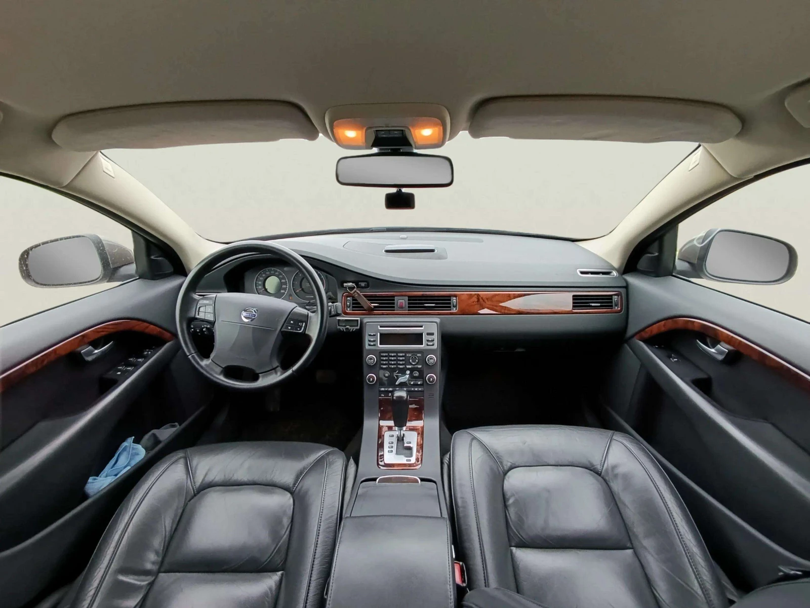 Volvo S80 2.4 D5, снимка 11 - Автомобили и джипове - 56239455