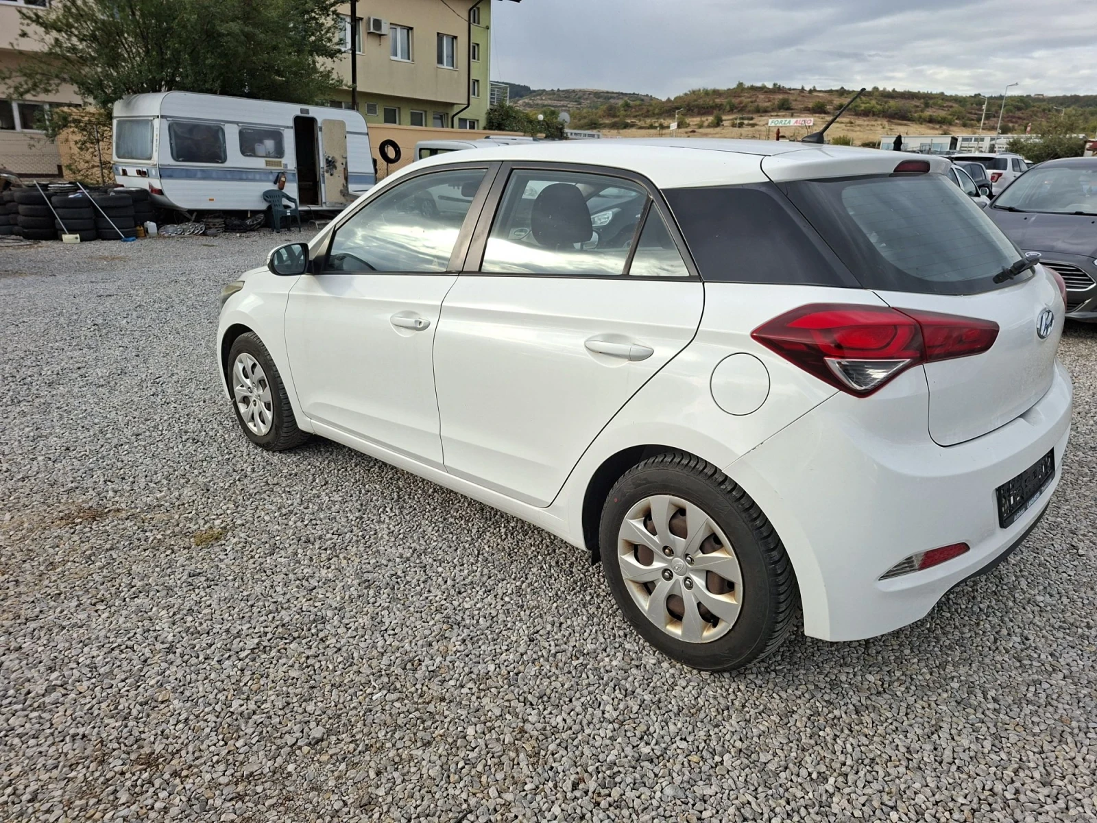 Hyundai I20, снимка 4 - Автомобили и джипове - 56265740