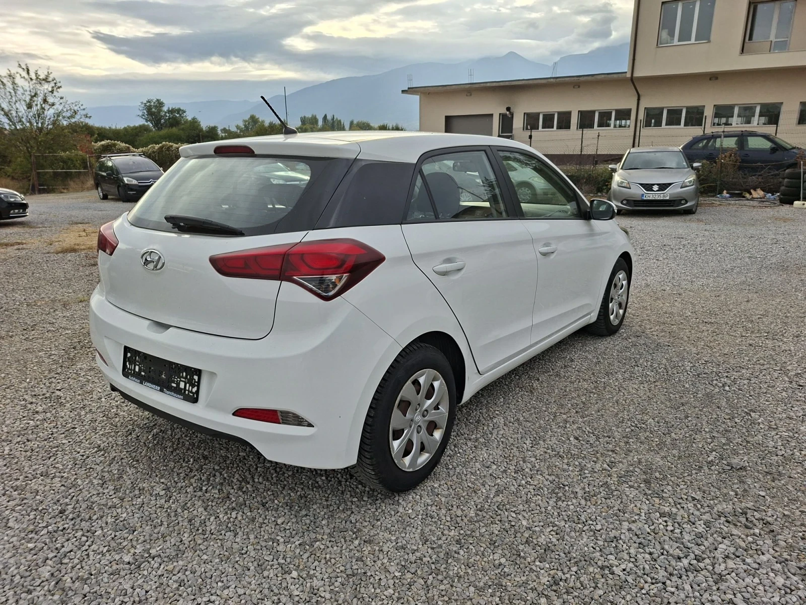 Hyundai I20, снимка 5 - Автомобили и джипове - 56265740