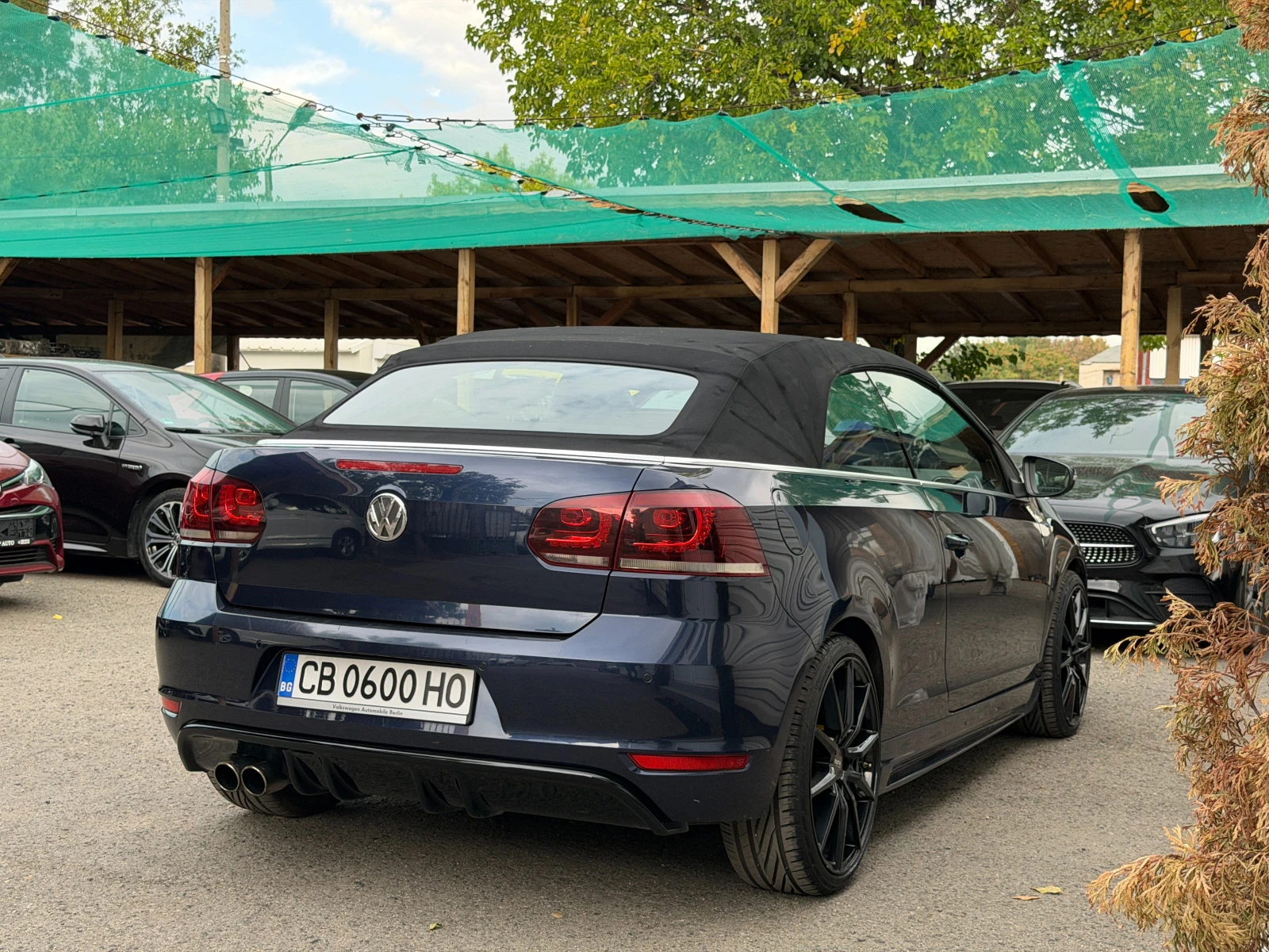 VW Golf VI Cabriolet 2.0 TDI Highline, снимка 3 - Автомобили и джипове - 56326281