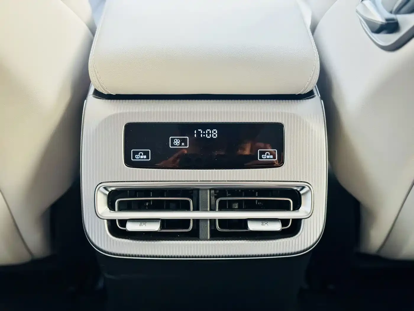 BYD HAN L 2025 EV 701KM LiDAR Premium, снимка 15 - Автомобили и джипове - 56702605