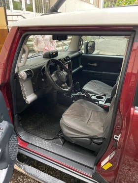 Toyota Fj cruiser, снимка 4 - Автомобили и джипове - 53648293