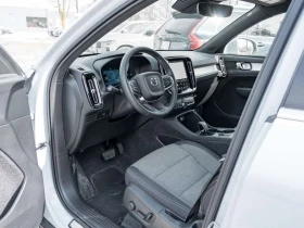 Volvo XC40 B5 AWD Core/Подгрев/Памет/От Представителство  | Auto.bg — изображение 7
